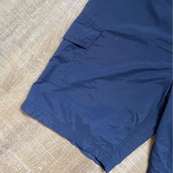 J. CREW Men's 9" Long Board Shorts Size 30" Mesh Lined Swim Beach Navy Blue Tie - Picture 4 of 7